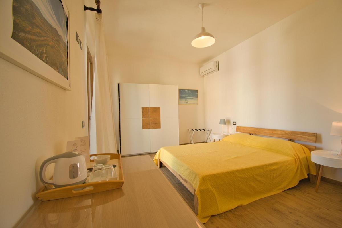 Dommu Livia Hotel Lotzorai Exterior foto